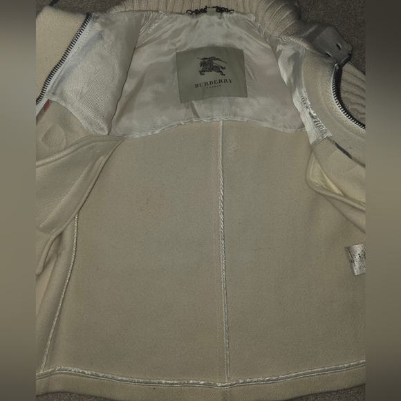 Rare Burberry London wool coat, size US 2 - Picture 4 of 7